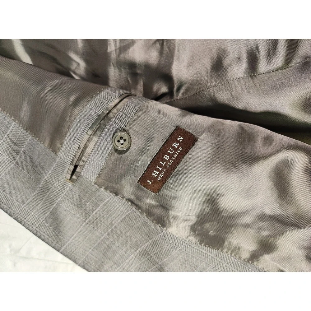 J Hilburn Custom Contemporary Wool Gray Two Button Blazer 47R Vitale Barberis J.